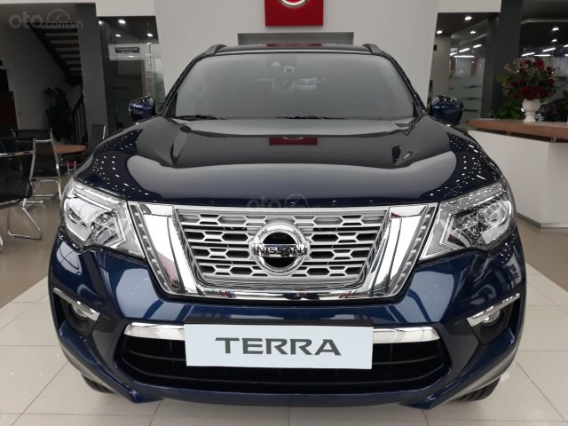 Cần bán Nissan Terra V đời 2019, màu xanh lam, vàng, xe nhập, mới 100%, tặng bảo hiểm thân vỏ0