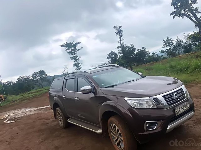 Cần bán Nissan Navara 2015, màu nâu, nhập khẩu nguyên chiếc0