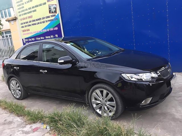 Cần bán lại xe Kia Forte SX 1.6 AT đời 2010, màu đen, giá tốt