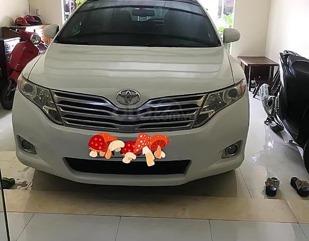 Chính chủ bán Toyota Venza 2.7 năm sản xuất 2009, màu trắng, nhập khẩu  0