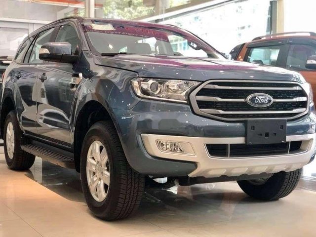 Cần bán xe Ford Everest năm 2019, xe nhập