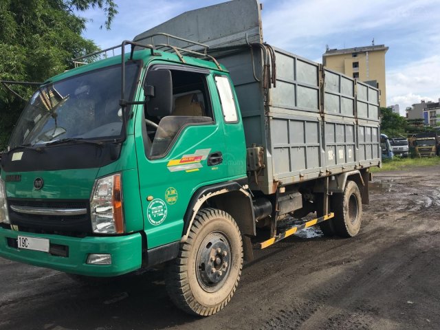 Xe tải mui Hoa Mai 2016/2017 tải 5.500 kg, BKS 19C0