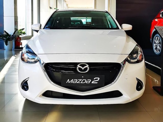 Bán Mazda 2 Premium đời 2019, màu trắng, xe nhập0