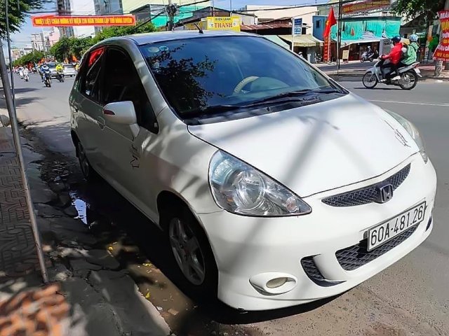 Bán Honda Jazz 1.5 AT đời 2007, màu trắng, xe nhập