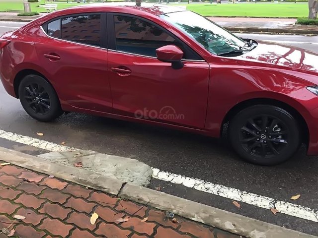 Cần bán gấp Mazda 3 1.5 AT 2016, màu đỏ số tự động, giá 590tr0