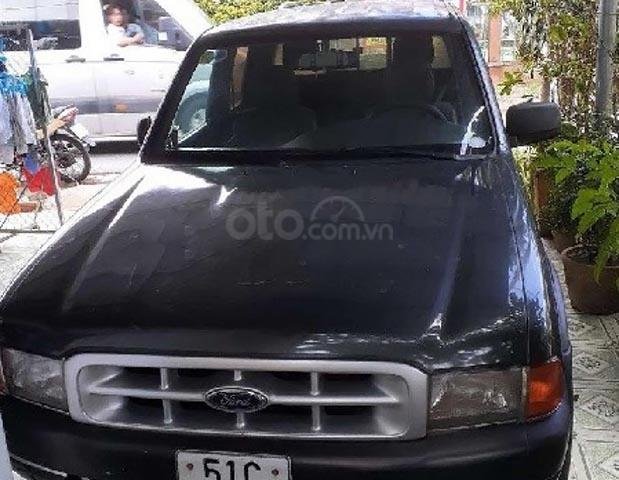 Bán Ford Ranger đời 2001, màu xám số sàn, giá 145tr0