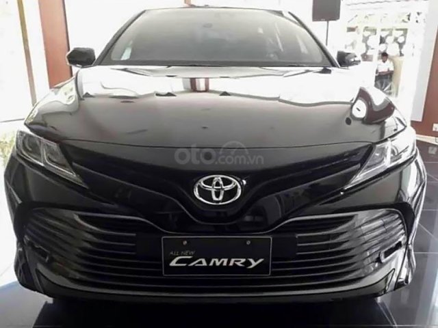 Bán Toyota Camry sản xuất năm 2019, màu đen, nhập khẩu