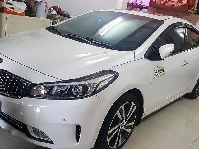 Bán Kia Cerato sản xuất năm 2017, màu trắng