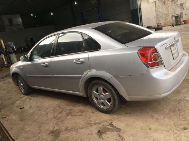 Bán Daewoo Lacetti đời 2009, màu bạc0