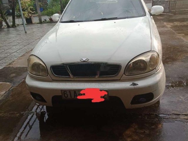 Cần bán gấp Daewoo Lanos đời 2002, màu trắng, 78 triệu