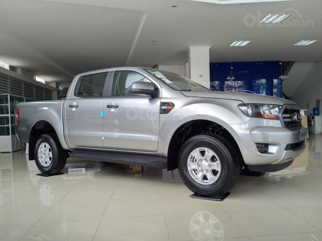 Bán Ford Ranger XLS 1 cầu số tự động, đủ màu giao ngay, hỗ trợ trả góp đến 85%, LH: 09419217420