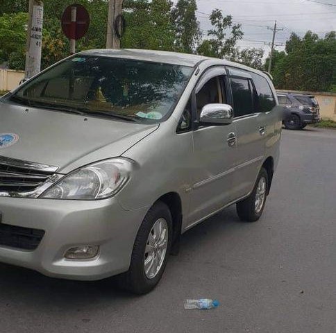 Bán ô tô Toyota Innova G đời 2008, màu bạc0