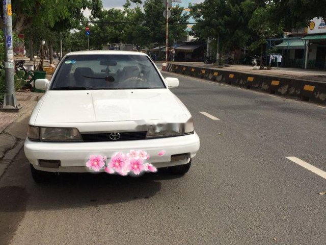 Bán ô tô Toyota Camry năm 1989, màu trắng chính chủ0