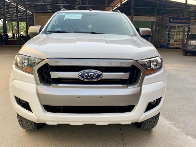 Bán xe Ford Ranger XLS 2.2 AT năm sản xuất 2017, màu trắng, xe nhập, LH 086.886.1238 - 0888.11.1238
