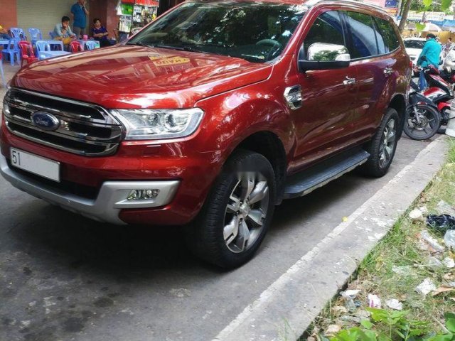 Cần bán lại xe Ford Everest đời 2017, màu đỏ, nhập khẩu nguyên chiếc0