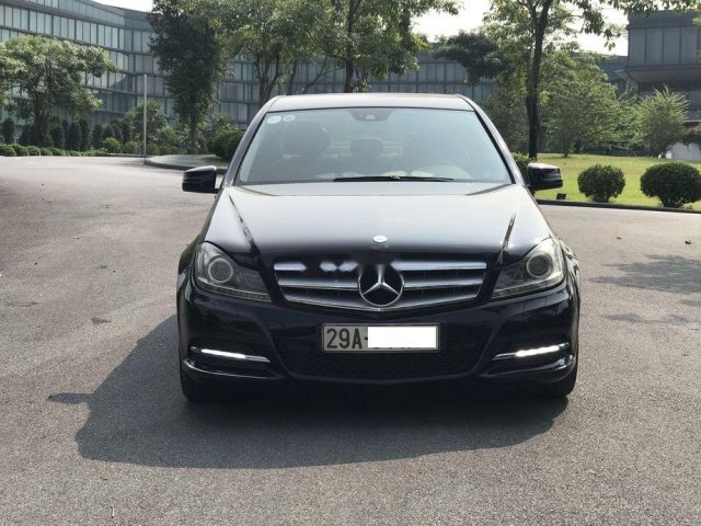 Cần bán xe Mercedes C200 2011, đi 79.000 km