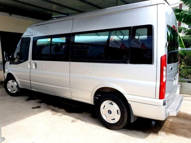 Bán xe Ford Transit năm sản xuất 2016, màu bạc 