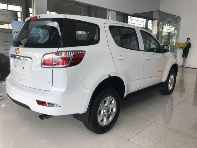 Bán Chevrolet Trailblazer đời 2019, màu trắng, nhập khẩu0