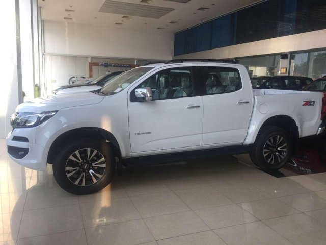 Cần bán Chevrolet Colorado đời 2019, màu trắng, nhập khẩu  0