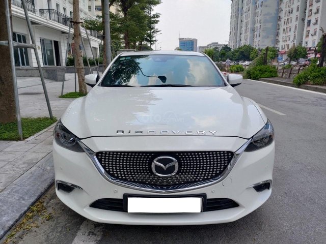 Cần bán Mazda 6 2.5L Premium 2018, màu trắng, giá chỉ 950 triệu