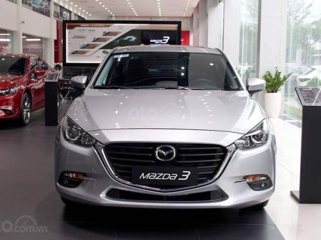 Mazda 3 Luxury 2019 giảm giá cực khủng, nhiều quà tặng kèm theo0