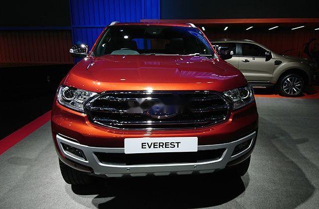 Cần bán Ford Everest sản xuất năm 2019, màu đỏ, xe nhập