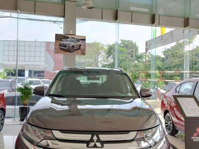 Bán Mitsubishi Outlander sản xuất 2019, xe nhập