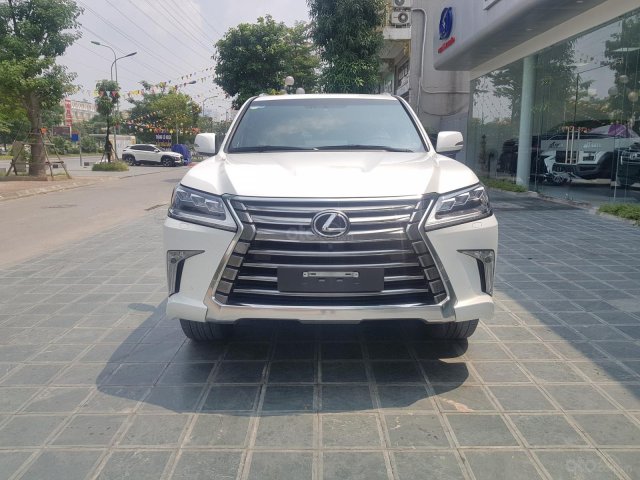 Bán Lexus LX 570 SX 2016, siêu lướt, ĐKLĐ 2018, bao test toàn quốc, LH 094.539.2468 Ms Hương0