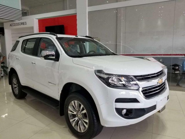 Bán xe Chevrolet Trailblazer đời 2018, màu trắng, xe nhập, giá chỉ 785 triệu0