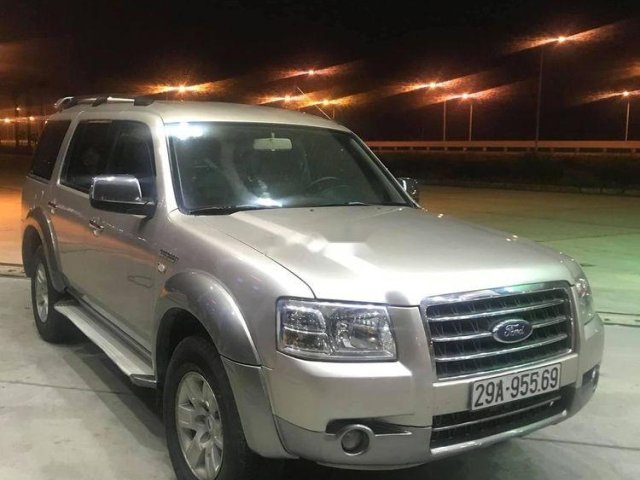 Chính chủ bán Ford Everest đời 2008, màu hồng, nhập khẩu