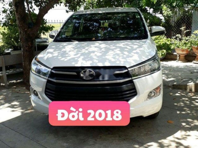 Bán Toyota Innova năm sản xuất 2018, màu trắng còn mới