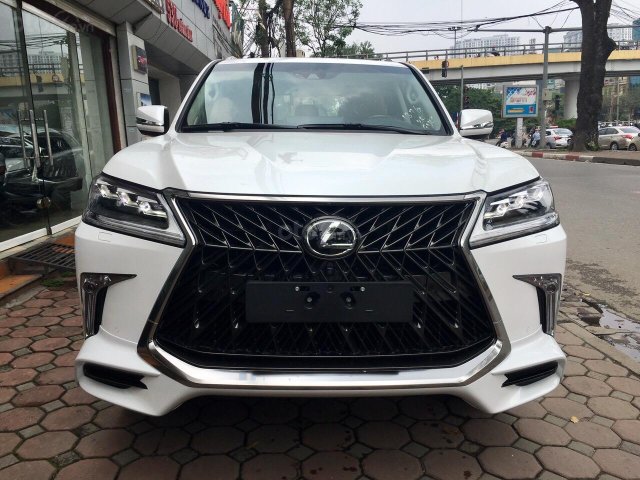 Bán Lexus LX 570 Super Sport 7 chỗ 2020, giao ngay toàn quốc, giá tốt 