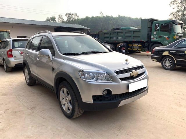 Gia đình bán Chevrolet Captiva 2009 số sàn, màu bạc, xe bao đẹp0