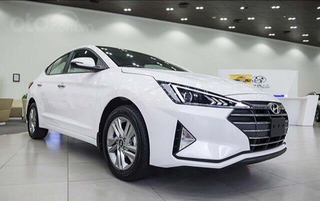 Hyundai Elantra 2019, bán giá vốn, giảm tồn kho0