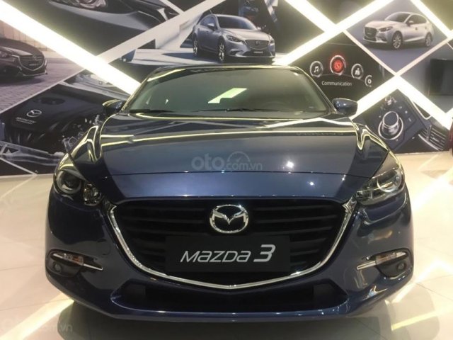 Cần bán Mazda 3 1.5L Sport Luxury sản xuất 2019, màu xanh lam, giá chỉ 669 triệu0