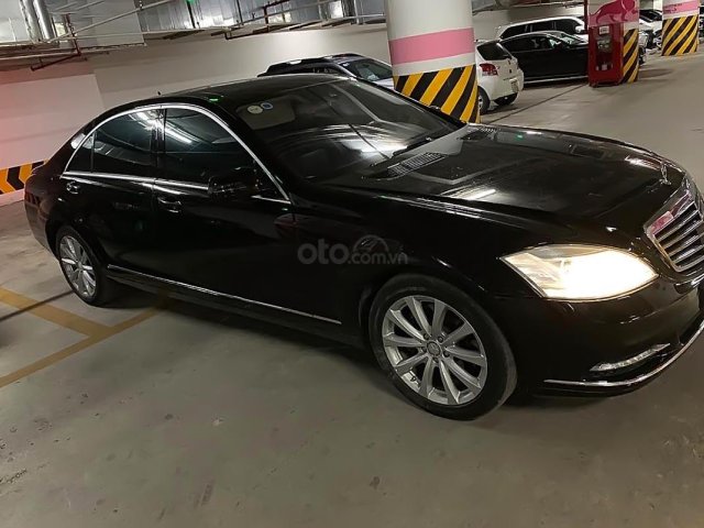 Cần bán Mercedes S400 hybrid năm sản xuất 2009, màu đen, nhập khẩu nguyên chiếc