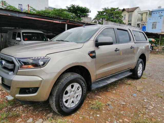 Chính chủ bán xe Ford Ranger năm 2016, màu vàng, xe nhập