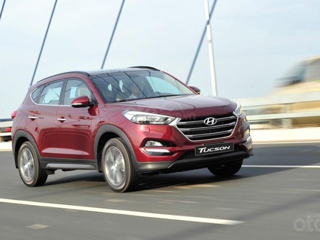 Hyundai Tucson KM gói BH, PK theo xe giá ưu đãi khi liên hệ 0938078587( zalo)0