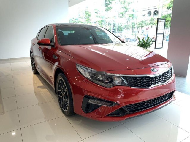 Bán xe Kia Optima 2019, màu đỏ, 779tr