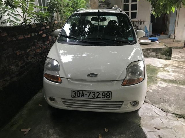 Bán Chevrolet Spark đời 2009, màu trắng, số sàn