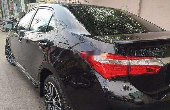 Cần bán Toyota Corolla Altis 2.0V sản xuất năm 2014 giá cạnh tranh