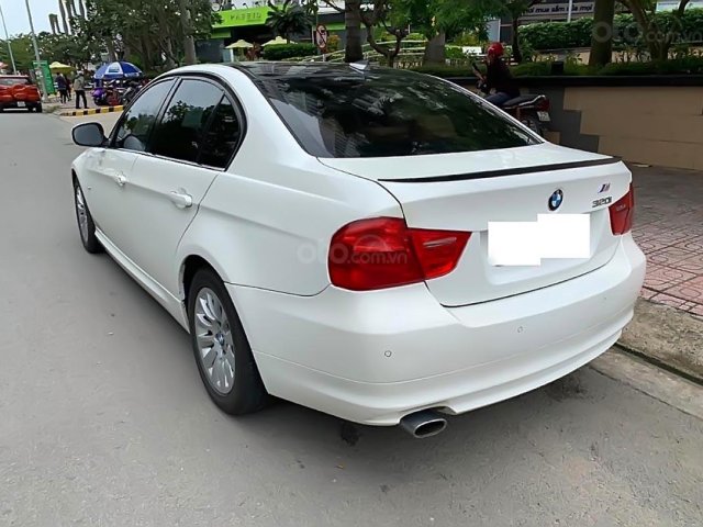 Bán BMW 3 Series 320i 2009, màu trắng, nhập khẩu