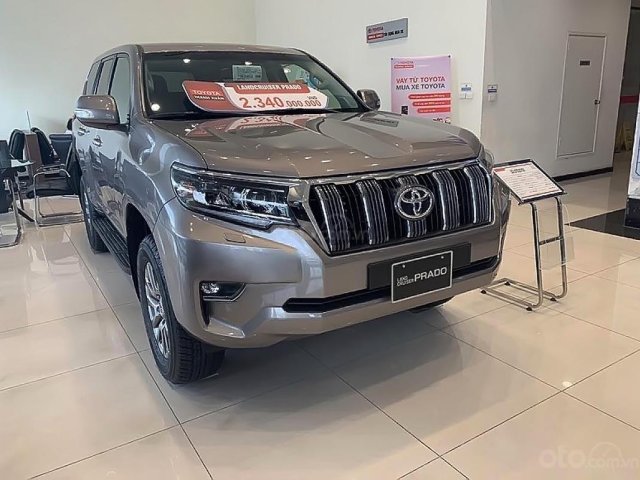 Bán Toyota Land Cruiser Prado VX 2.7L năm sản xuất 2019, màu ghi vàng, xe nhập0