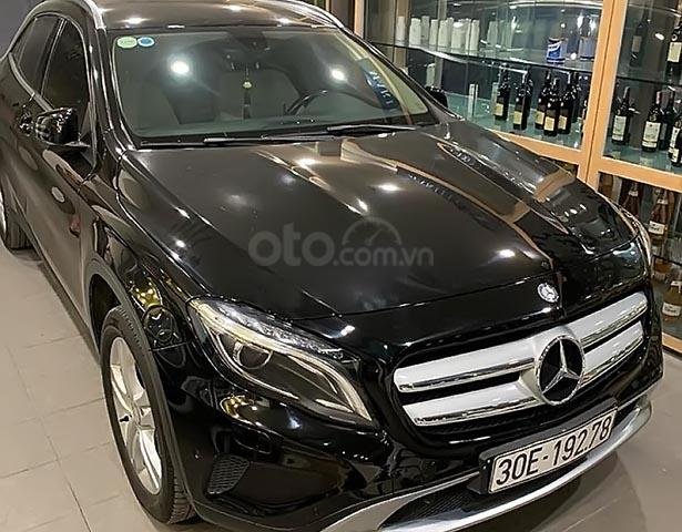 Bán Mercedes GLA 200 năm sản xuất 2015, màu đen, xe nhập