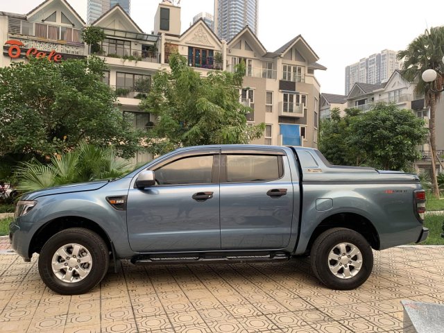 Bán Ford Ranger XLS 2.2L sản xuất 2015, màu xanh lam, nhập khẩu0