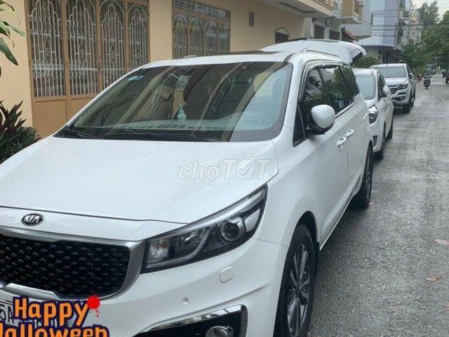 Bán Kia Sedona 2.2 DATH năm sản xuất 2018, bản full