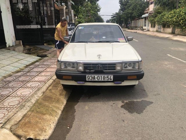 Cần bán xe Toyota Mark II năm sản xuất 1984, màu trắng, xe nhập chính chủ, giá tốt