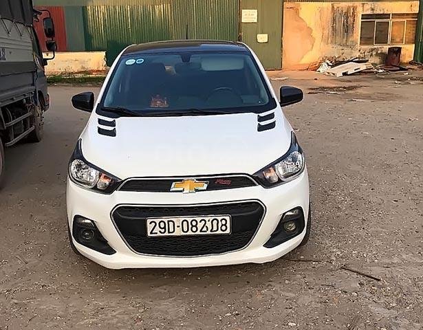 Bán Chevrolet Spark Van 1.0 AT năm sản xuất 2016, màu trắng 