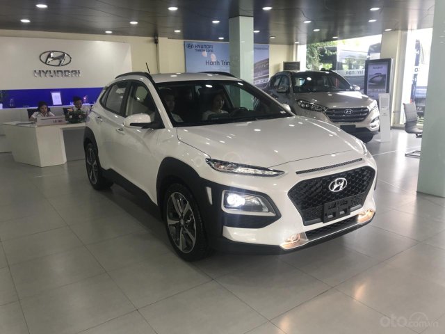 Bán xe Hyundai Kona Nu 2.0 MPI 2019, giảm 25tr tiền mặt, đưa trước 150tr0