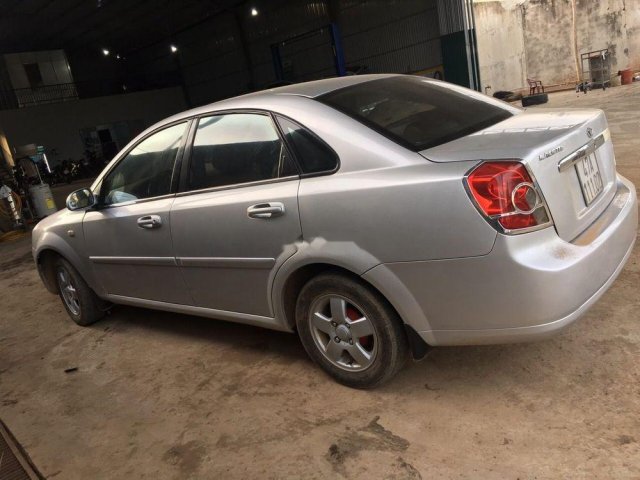 Bán xe Daewoo Lacetti MT năm 2009 giá cạnh tranh